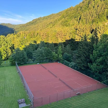 Apartment Am Ossiacher See Mit Seeblick Landskron Luaran gambar