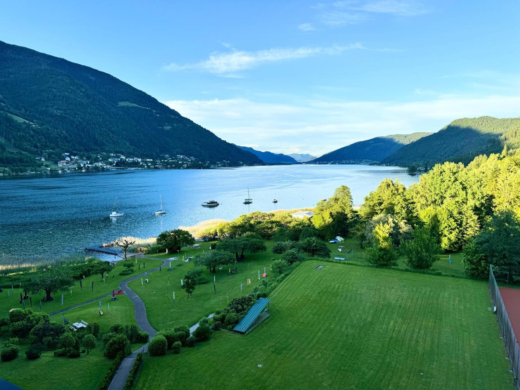 Apartment Am Ossiacher See Mit Seeblick Landskron Luaran gambar